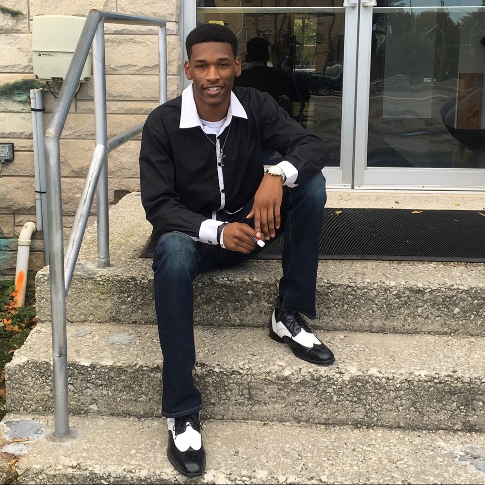 Meet your Posher, Isaiah